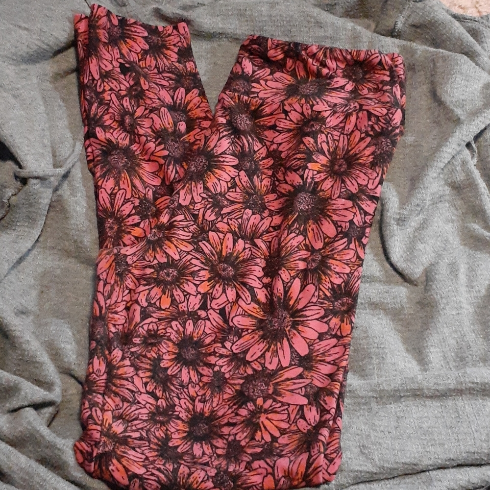 Lula Roe leggings